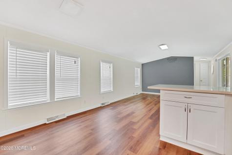 10 Sterling Court East Windsor NJ 08520
