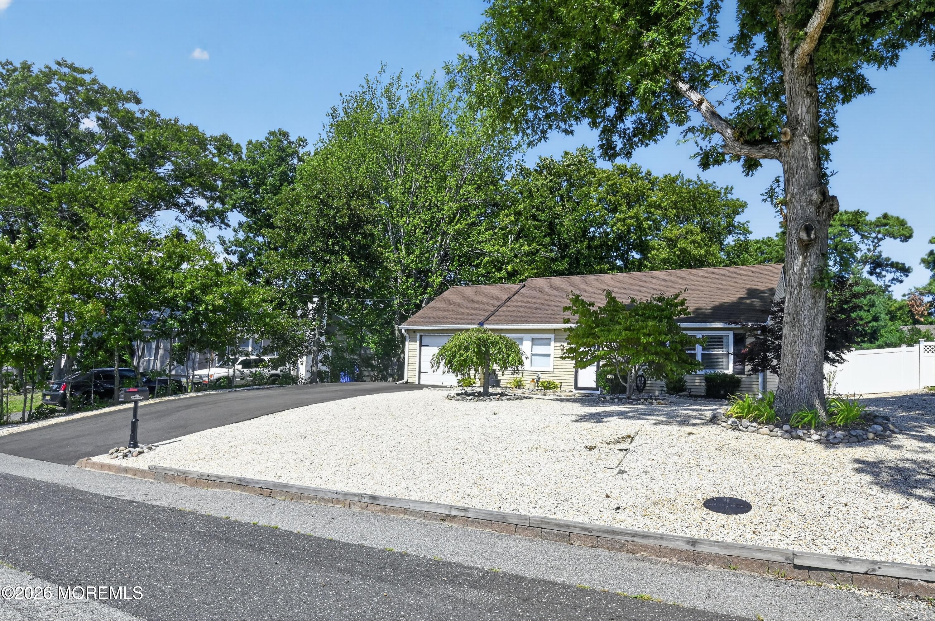 129 Ahoy Road Manahawkin NJ 08050