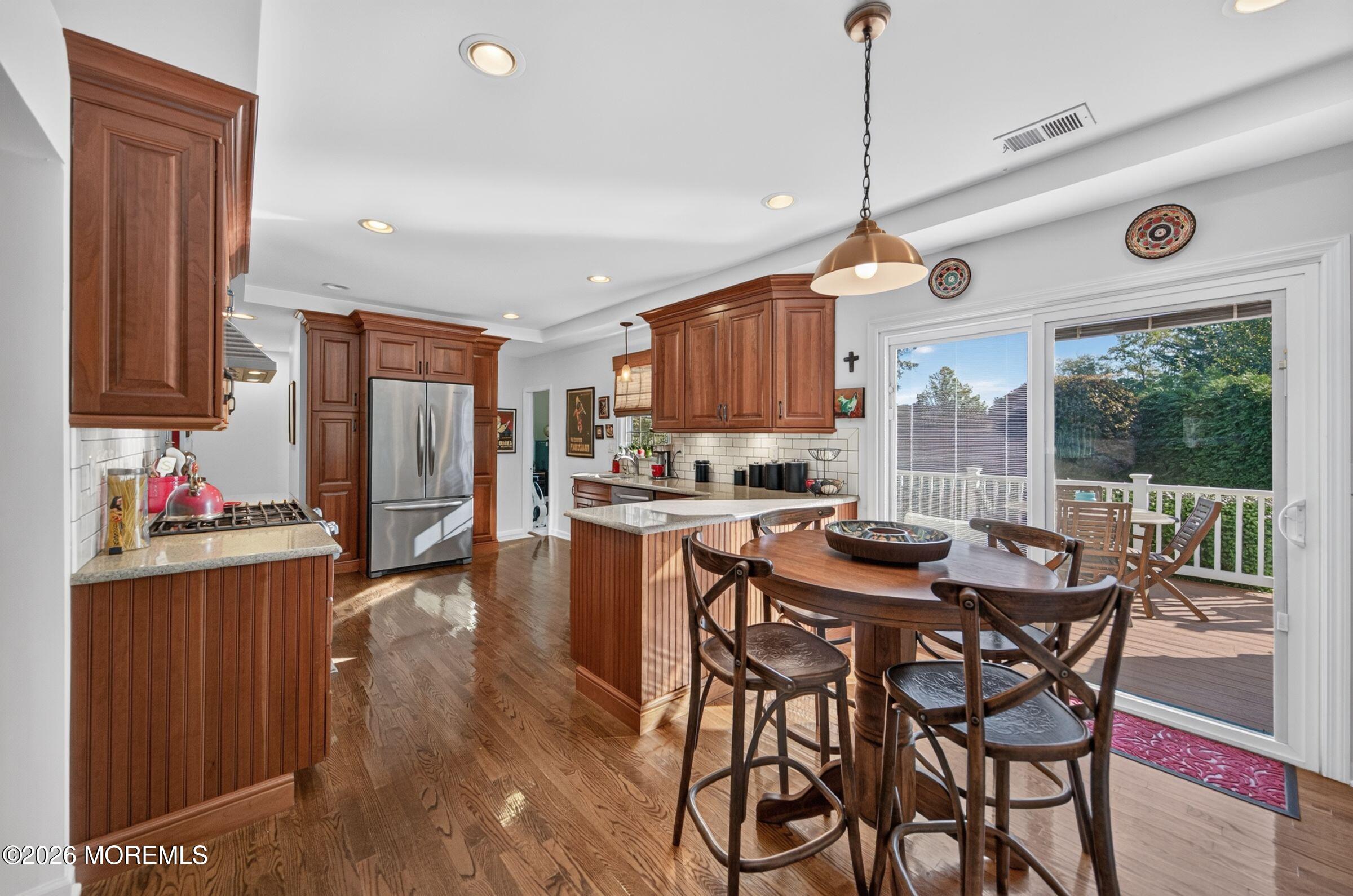 34 Queens Drive E Little Silver NJ 07739