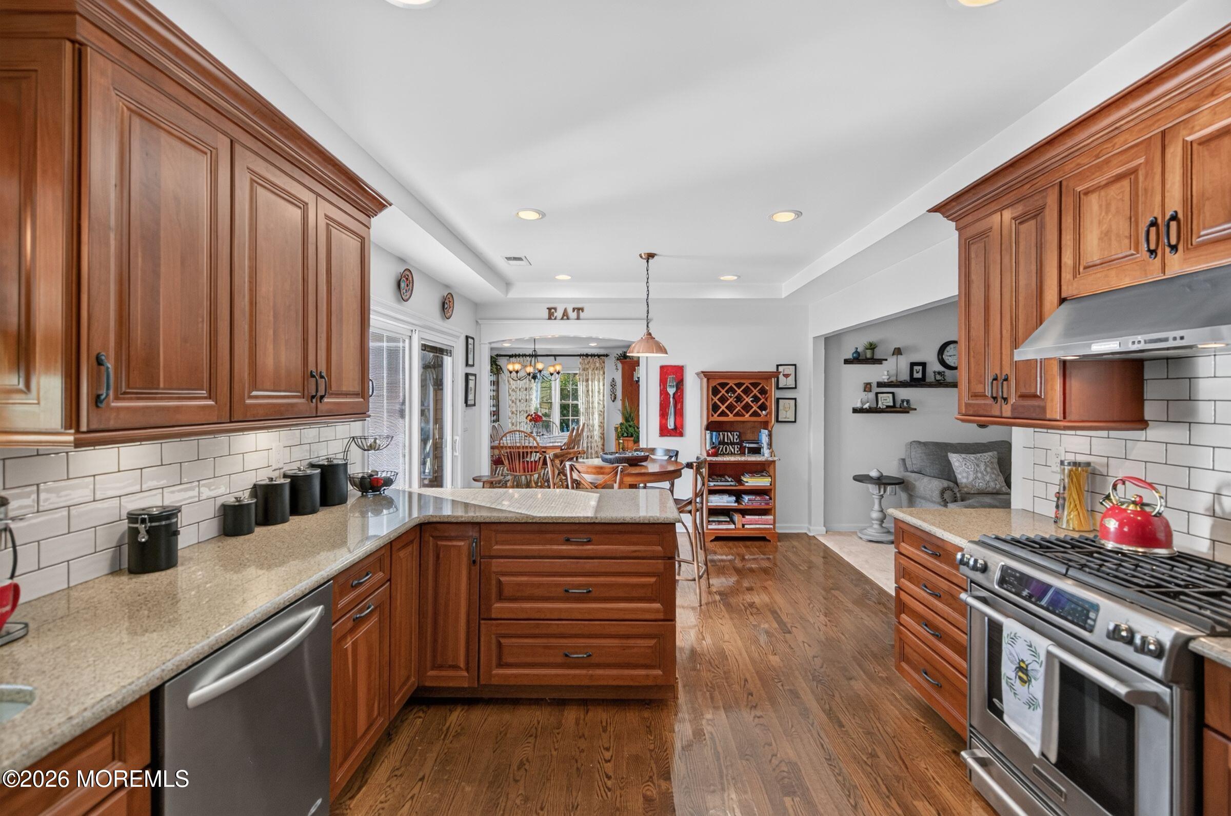 34 Queens Drive E Little Silver NJ 07739