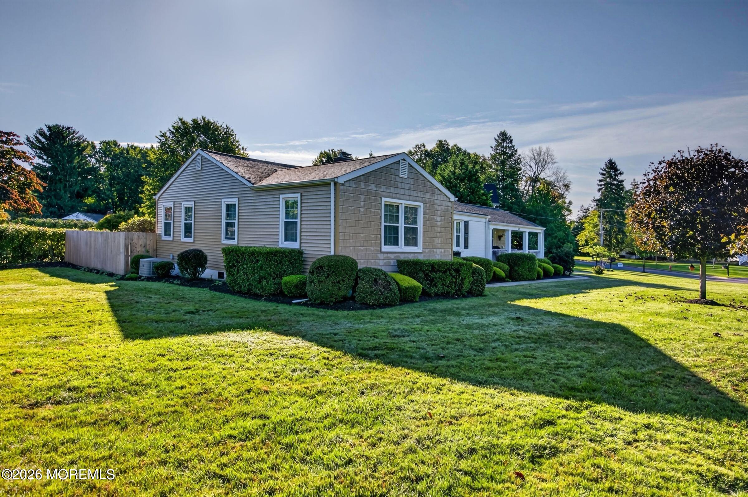 34 Queens Drive E Little Silver NJ 07739