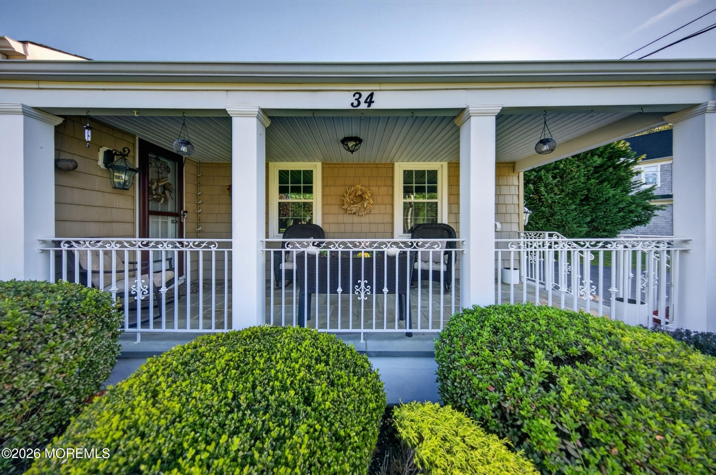 34 Queens Drive E Little Silver NJ 07739