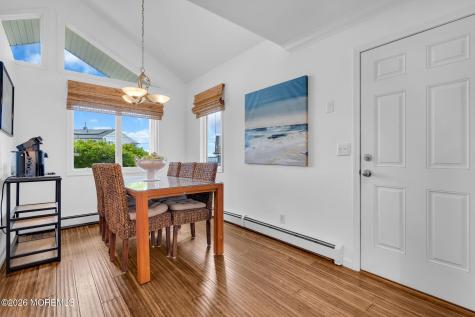 16 Bay Breeze Drive W Toms River NJ 08753