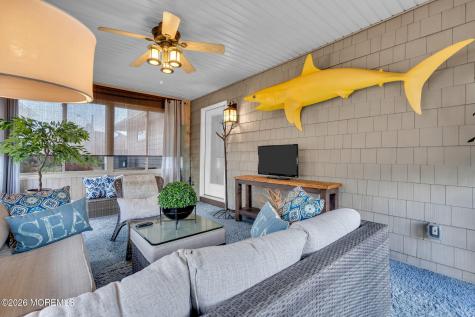 16 Bay Breeze Drive W Toms River NJ 08753