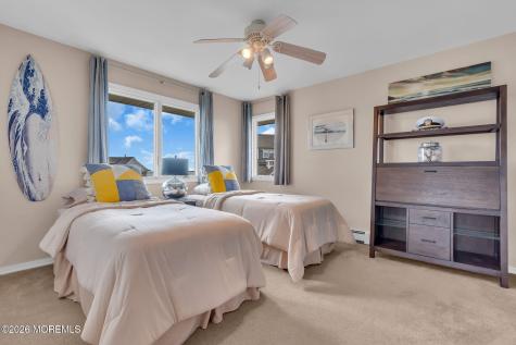 16 Bay Breeze Drive W Toms River NJ 08753