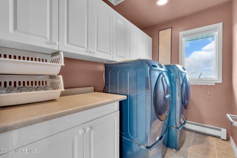 16 Bay Breeze Drive W Toms River NJ 08753