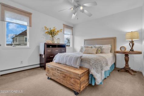 16 Bay Breeze Drive W Toms River NJ 08753