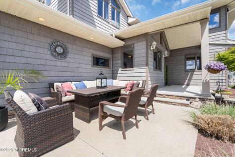 16 Bay Breeze Drive W Toms River NJ 08753