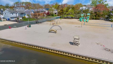 16 Bay Breeze Drive W Toms River NJ 08753