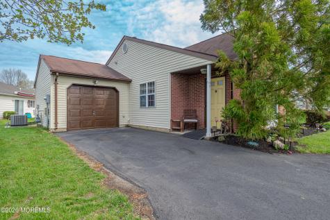 45 Datchet Close Freehold NJ 07728