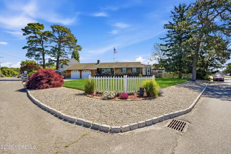 481 Admiral Road Forked River NJ 08731