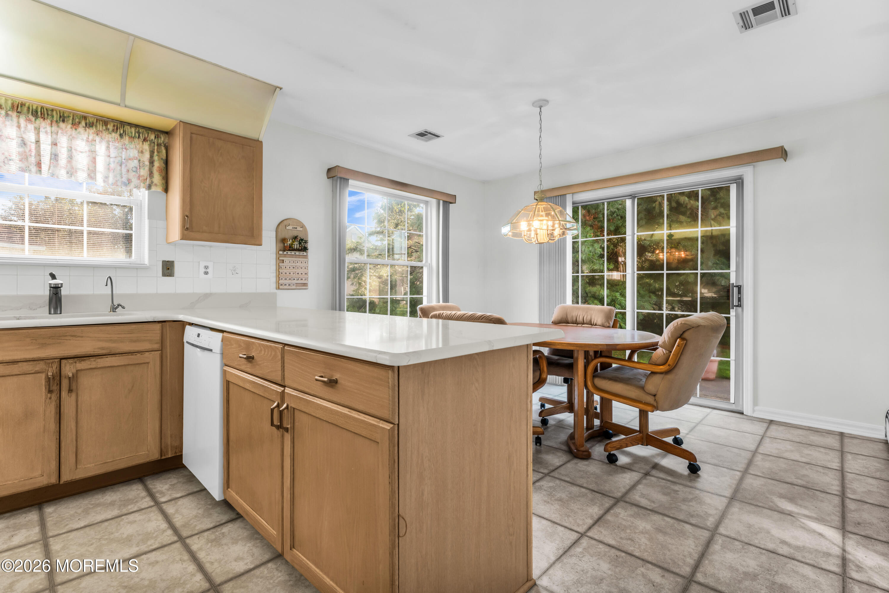 7 Tarworth Court Toms River NJ 08757