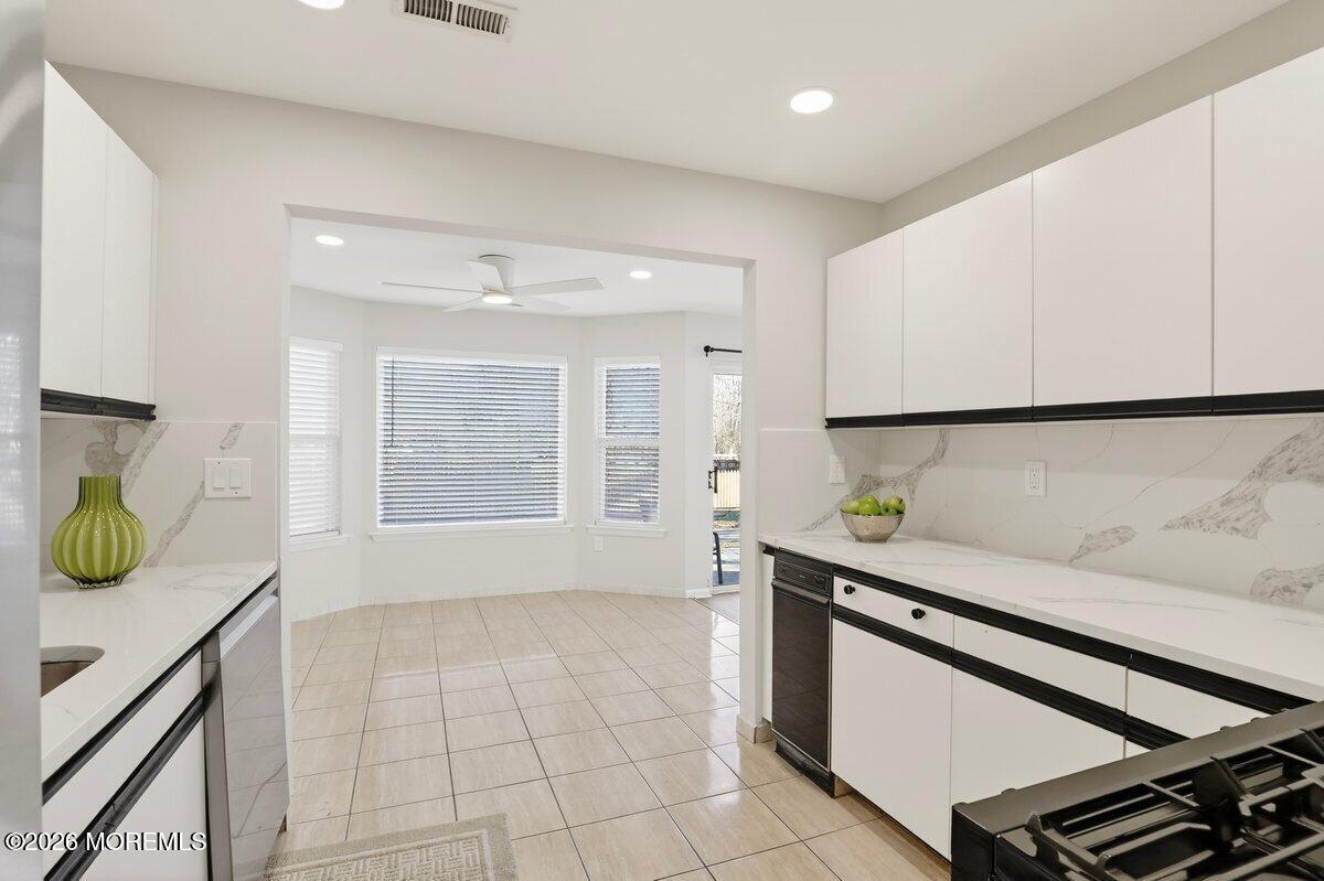 18 Aspen Avenue Englishtown NJ 07726