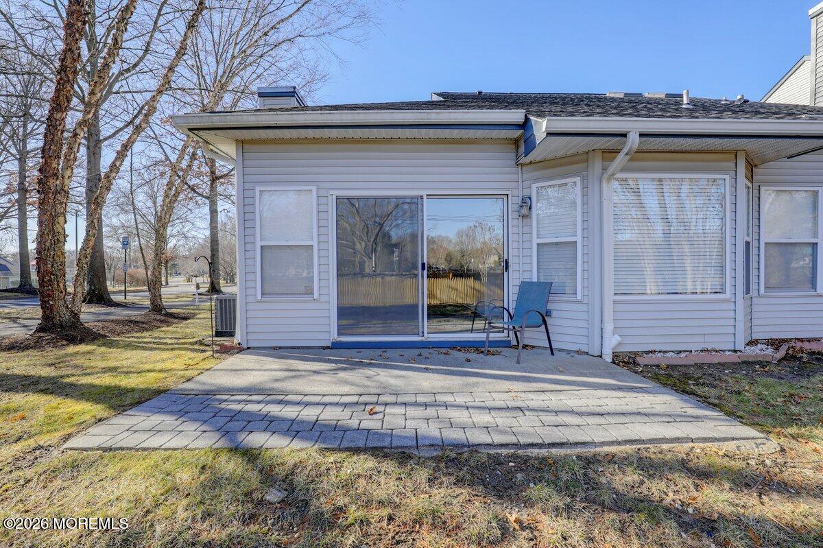 18 Aspen Avenue Englishtown NJ 07726