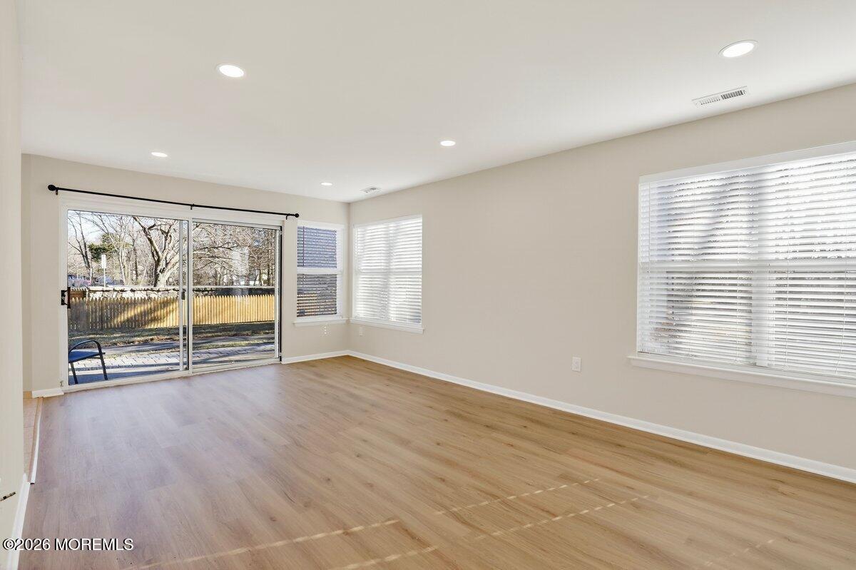 18 Aspen Avenue Englishtown NJ 07726