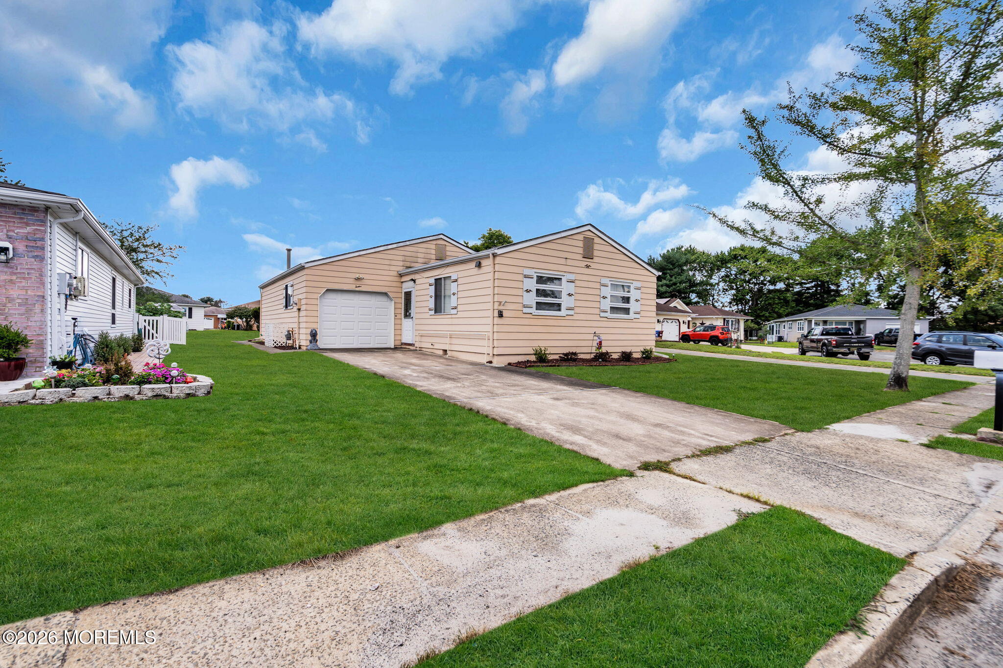 12 Aztec Court Toms River NJ 08757