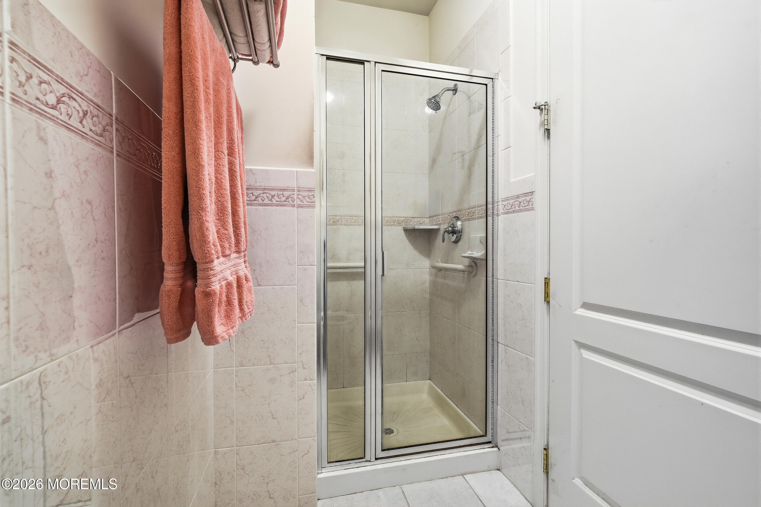 5 Dove Lane Lakewood NJ 08701