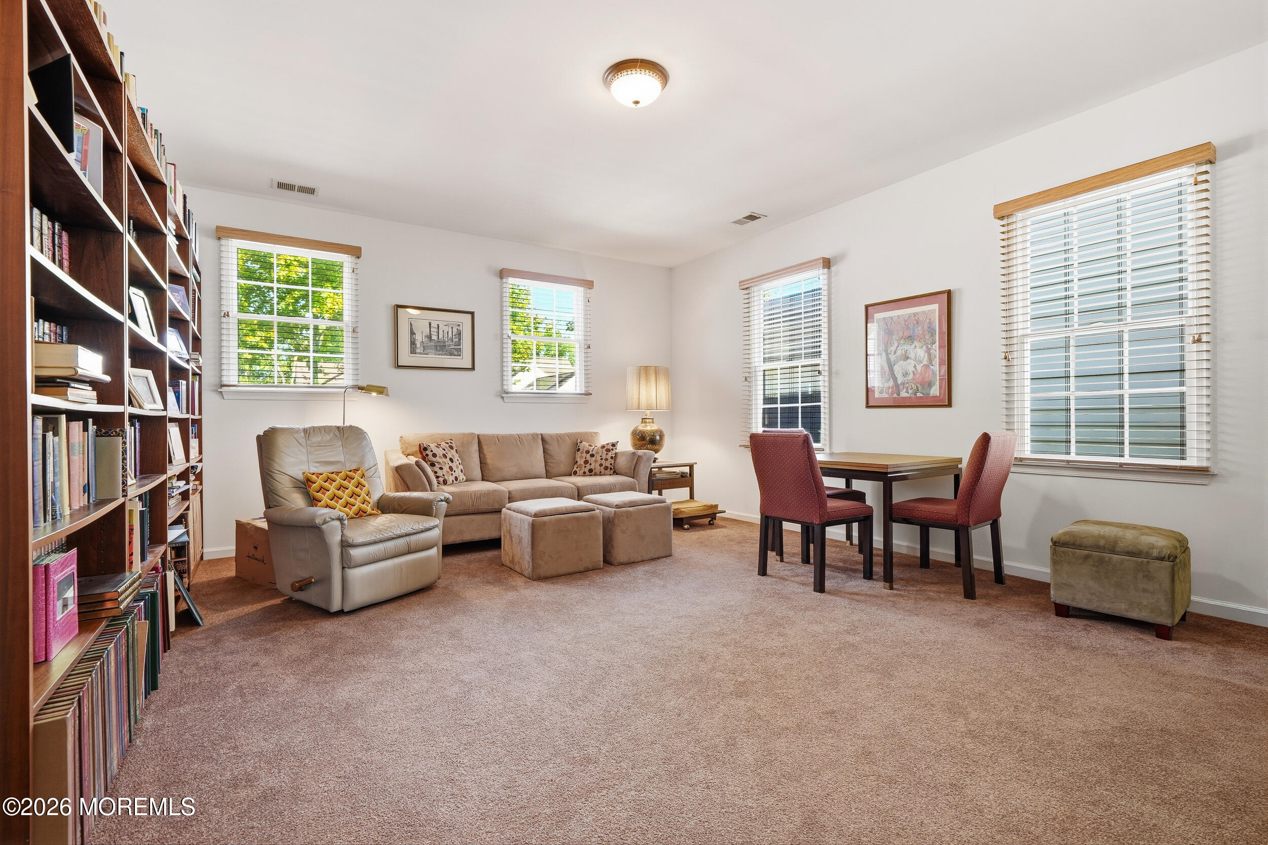 5 Dove Lane Lakewood NJ 08701