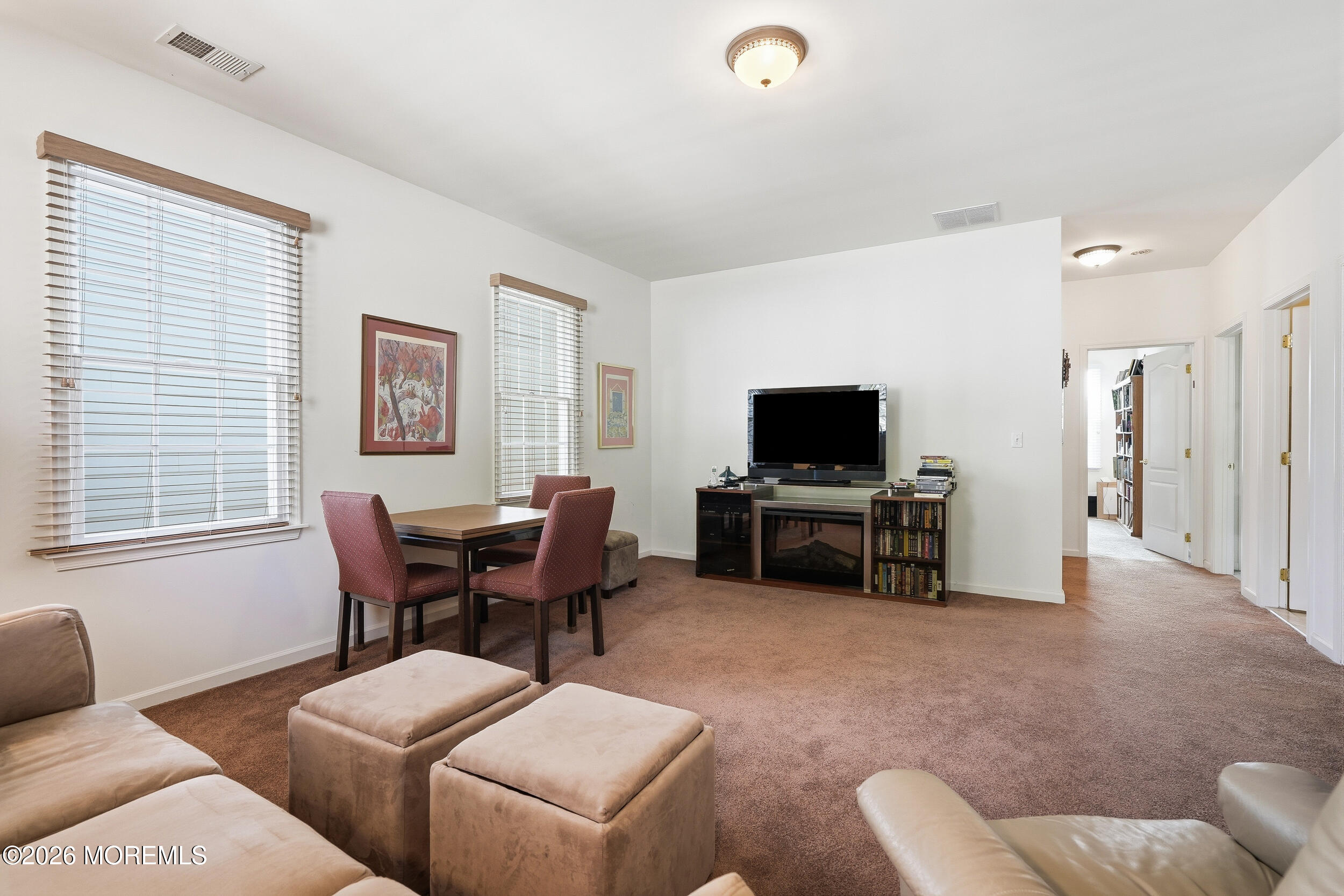 5 Dove Lane Lakewood NJ 08701