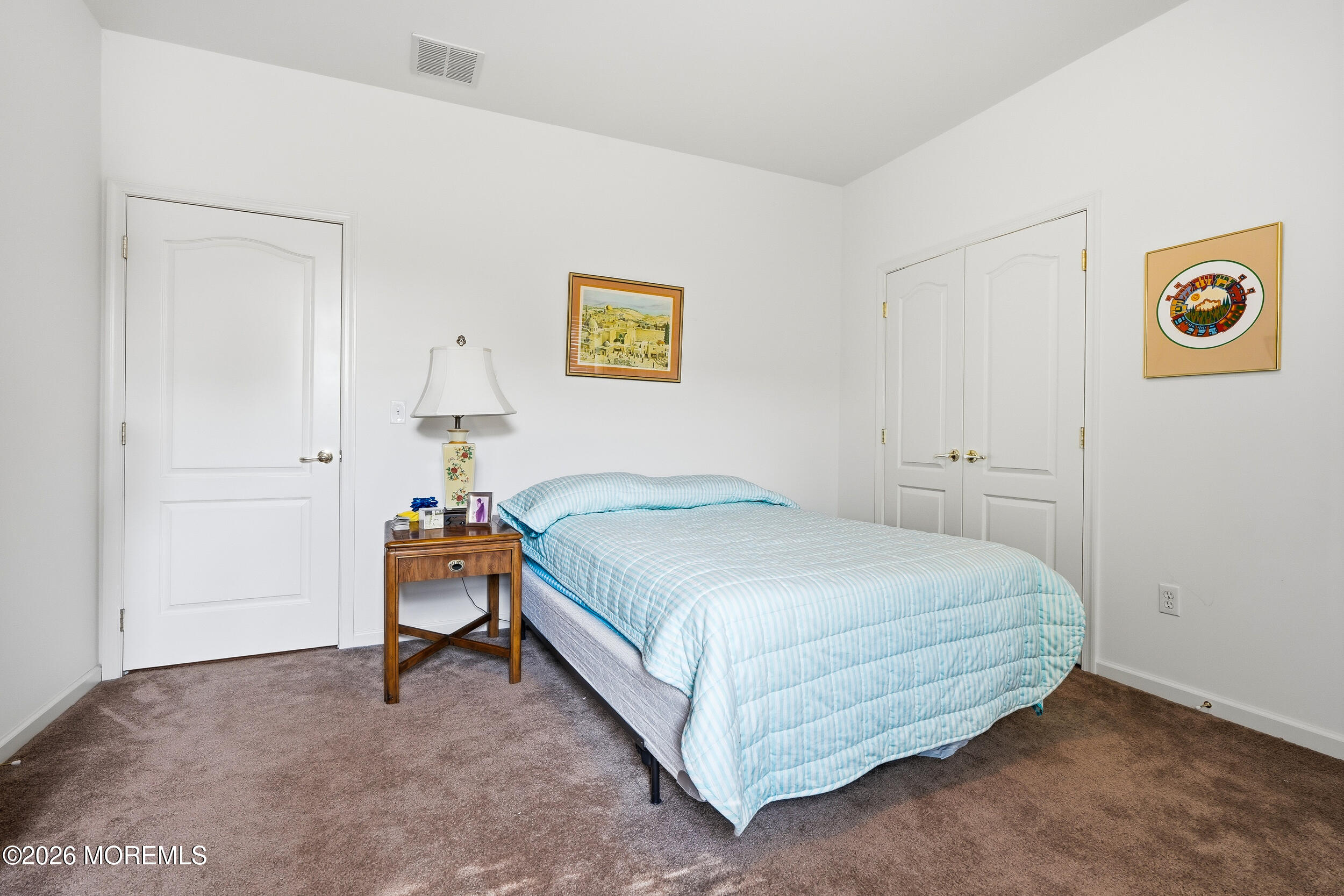 5 Dove Lane Lakewood NJ 08701