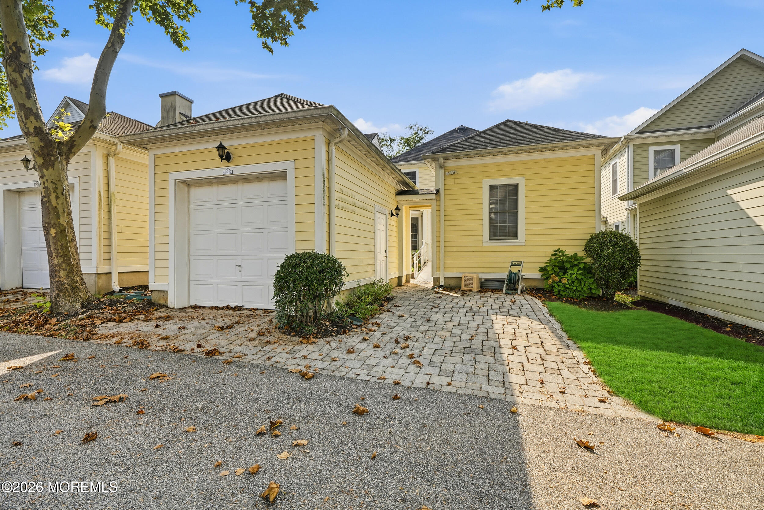 5 Dove Lane Lakewood NJ 08701