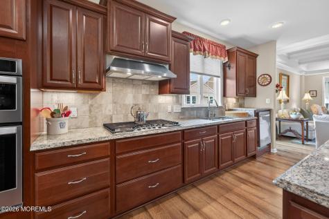 43 Aylesford Lane Manchester NJ 08759