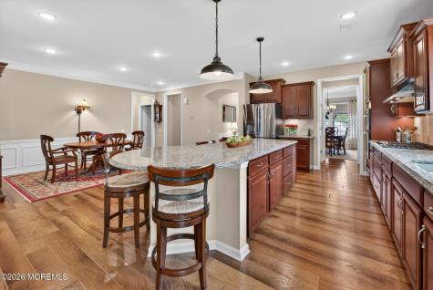 43 Aylesford Lane Manchester NJ 08759