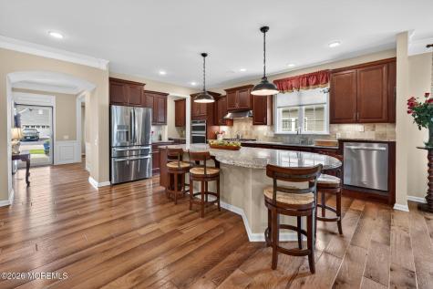 43 Aylesford Lane Manchester NJ 08759