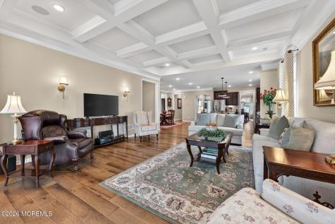 43 Aylesford Lane Manchester NJ 08759