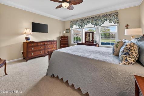43 Aylesford Lane Manchester NJ 08759