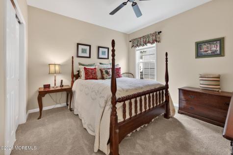 43 Aylesford Lane Manchester NJ 08759