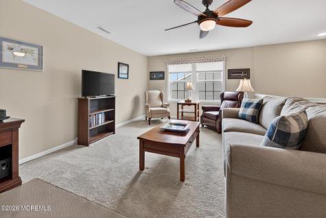 43 Aylesford Lane Manchester NJ 08759