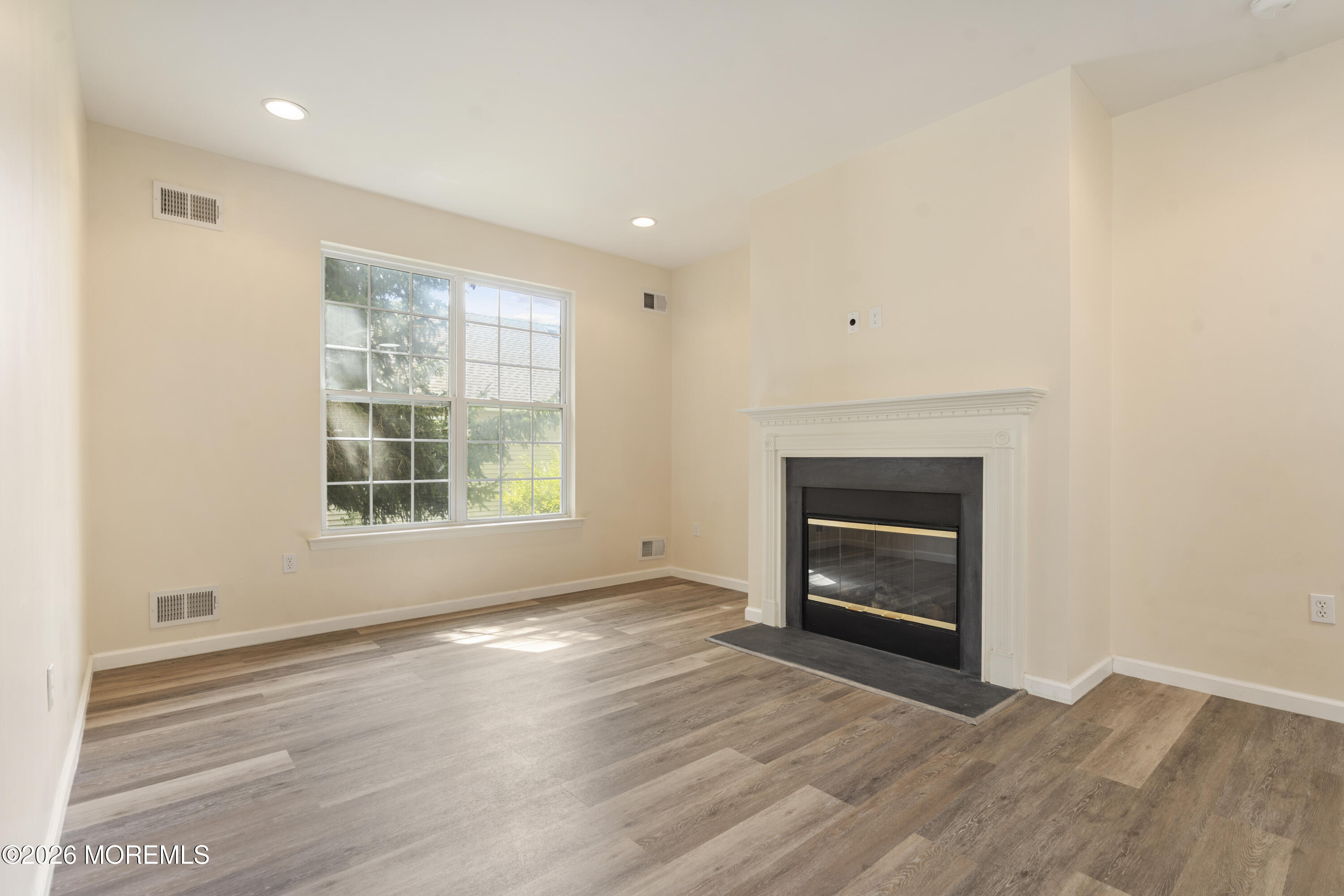 35 Fennel Court Manchester NJ 08759