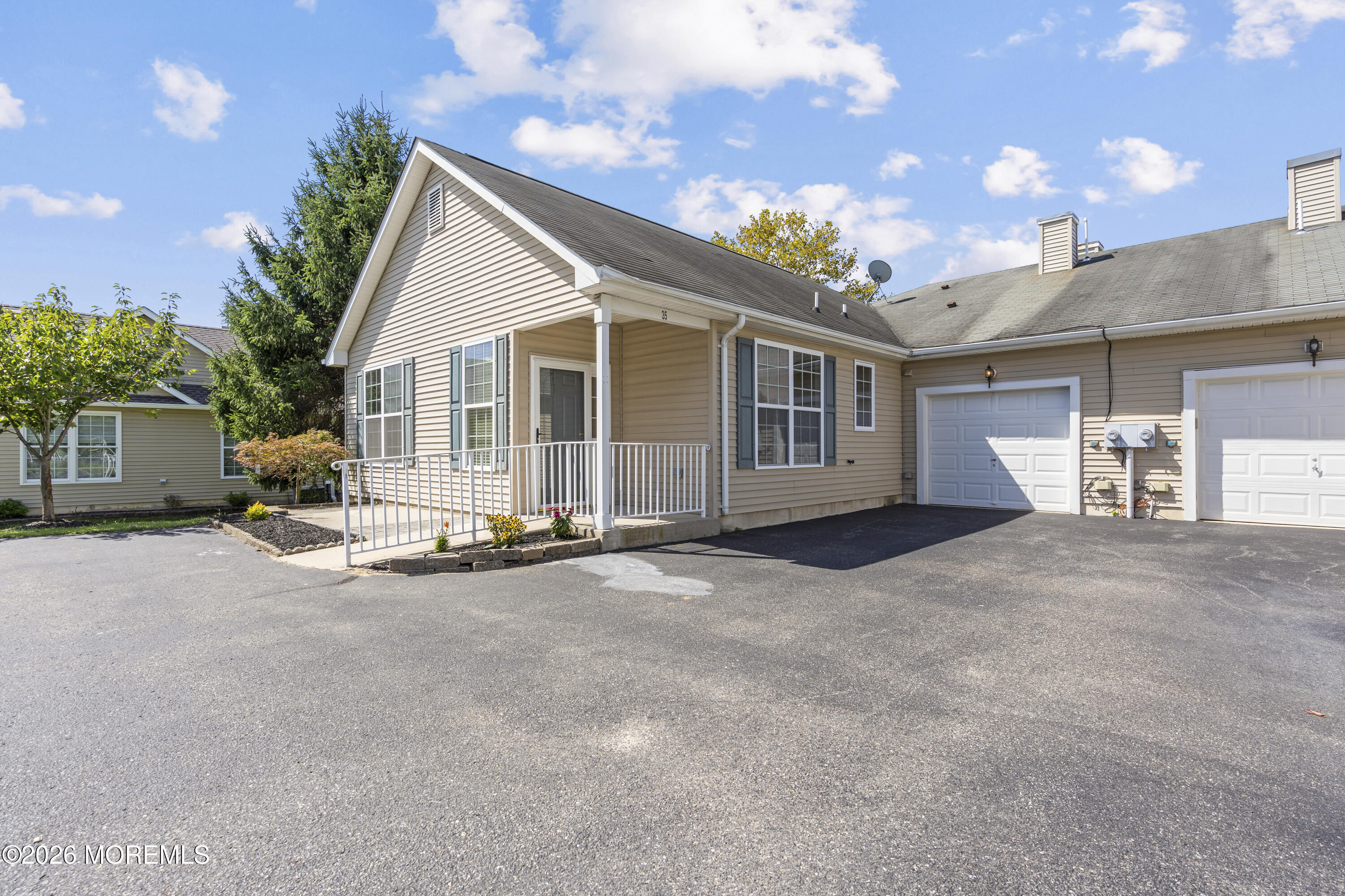 35 Fennel Court Manchester NJ 08759