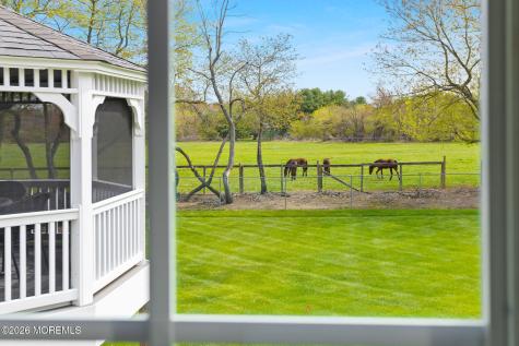 11 Nicholas Court Cream Ridge NJ 08514