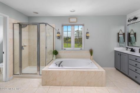 11 Nicholas Court Cream Ridge NJ 08514