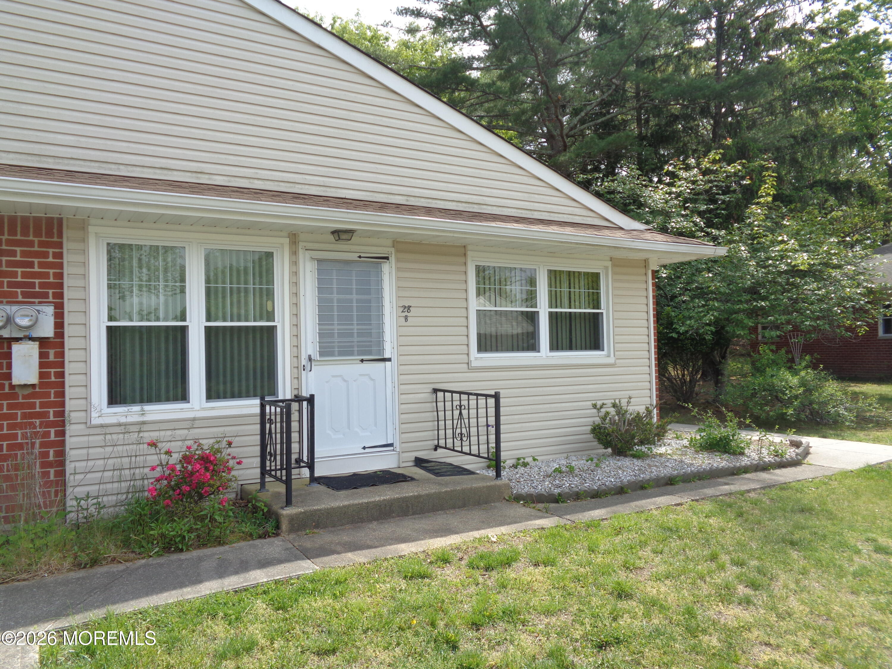 28 B Snowberry Lane Whiting NJ 08759