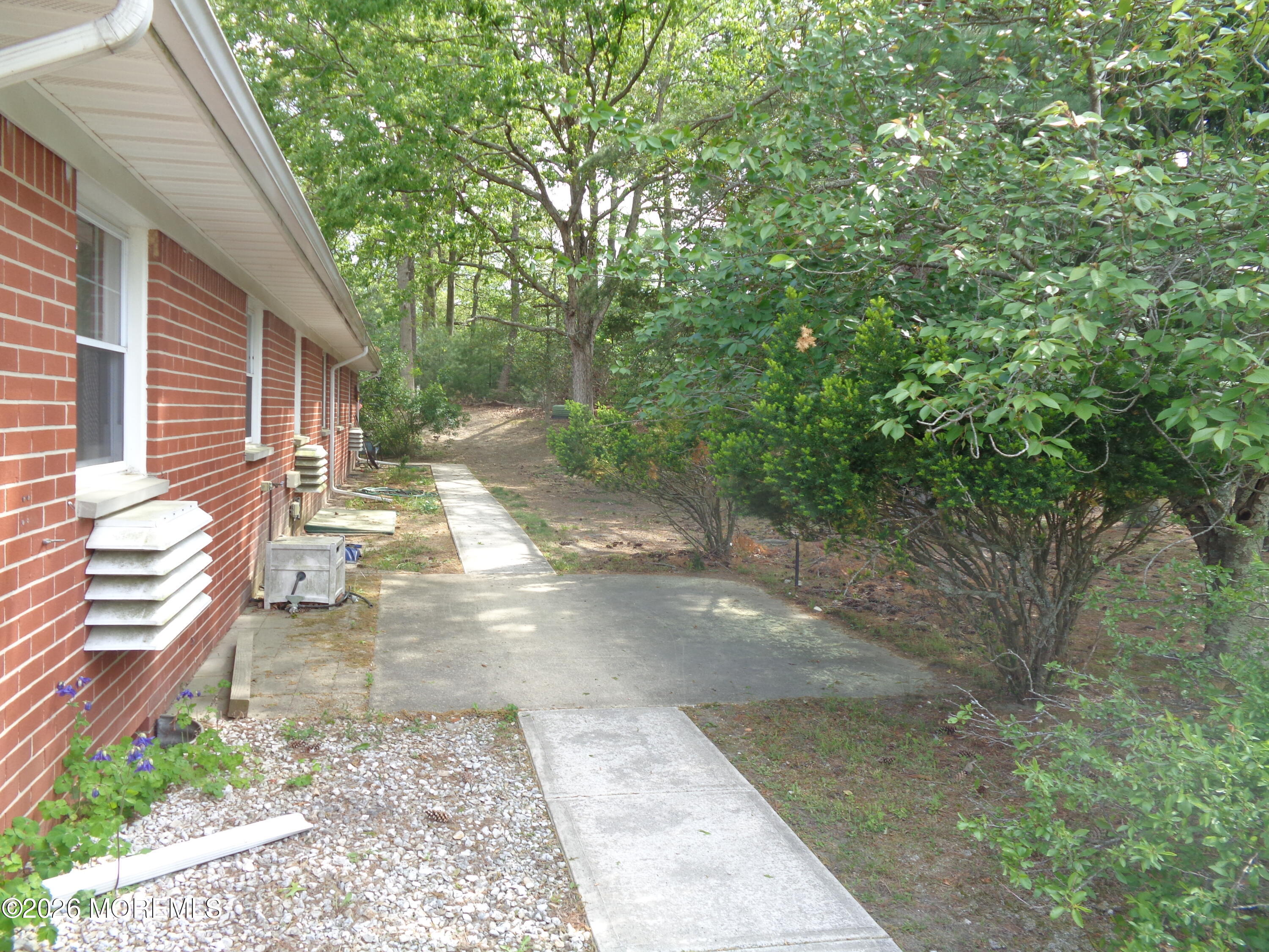 28 B Snowberry Lane Whiting NJ 08759