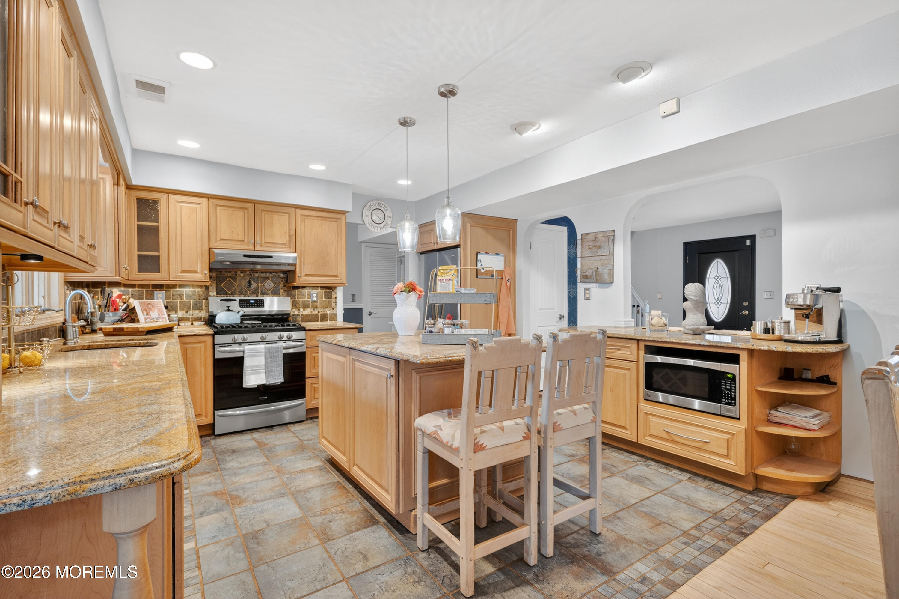 29 Bay Avenue North Middletown NJ 07748