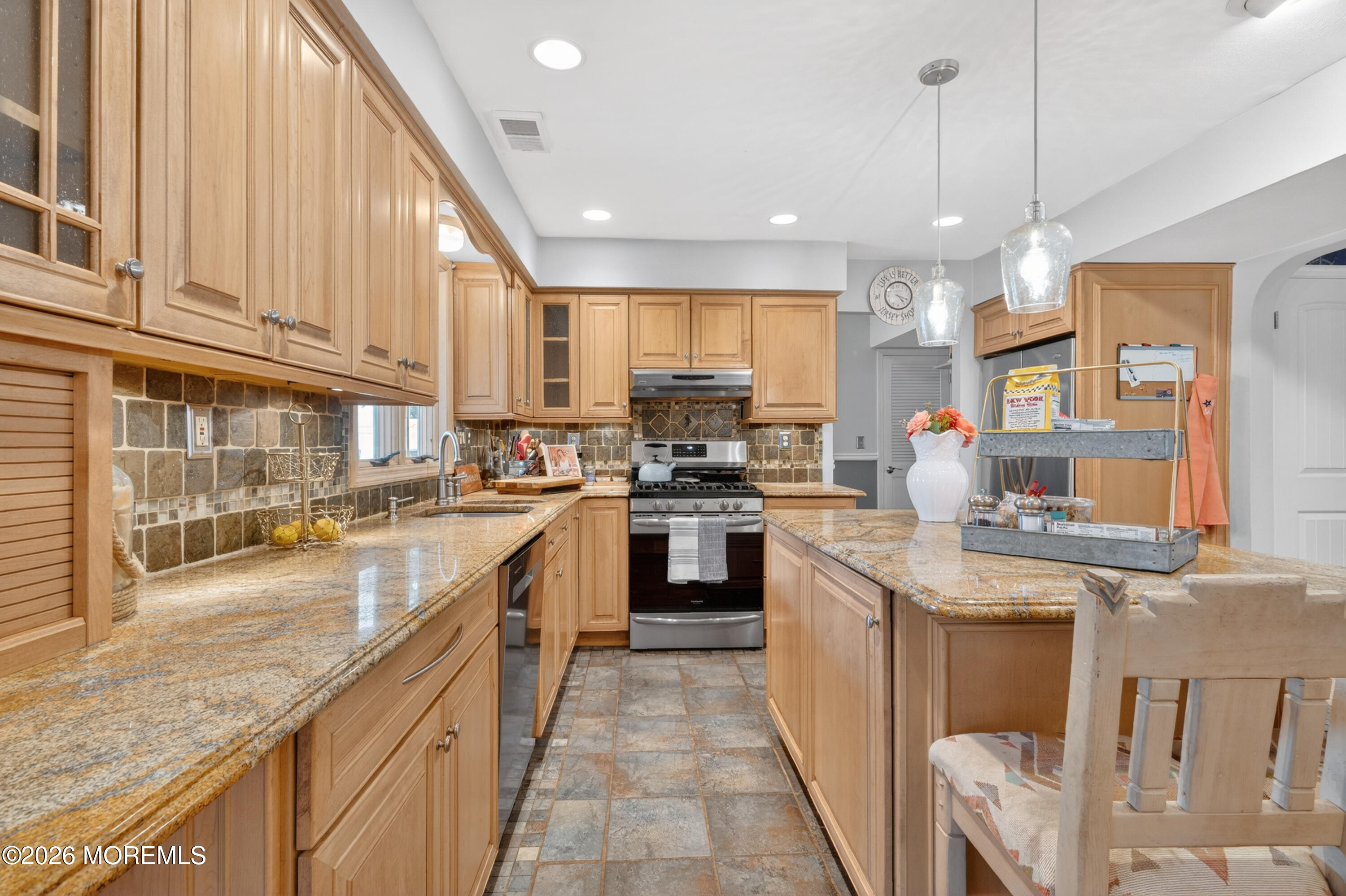 29 Bay Avenue North Middletown NJ 07748