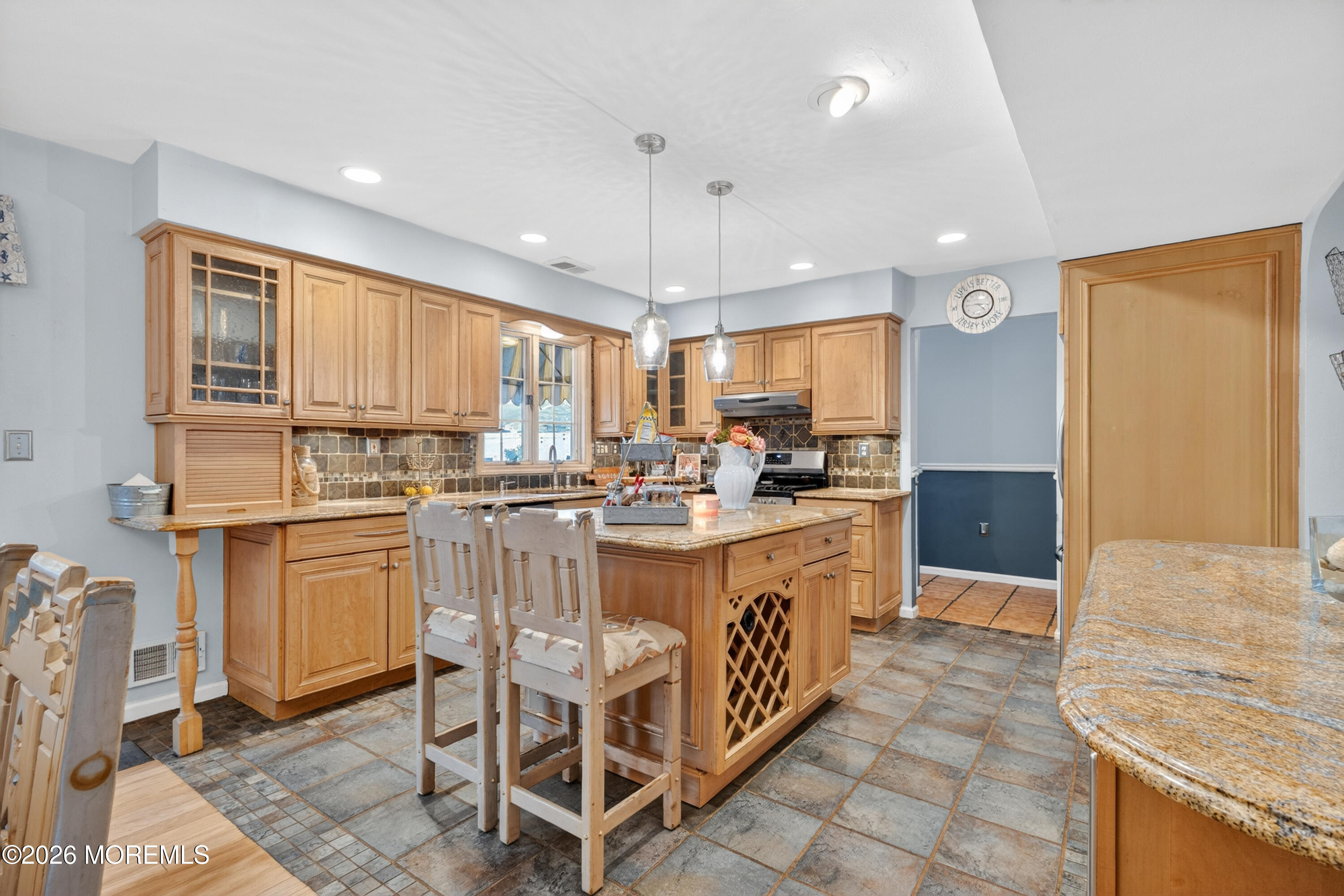 29 Bay Avenue North Middletown NJ 07748