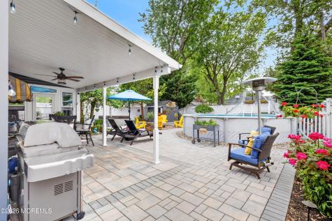 29 Bay Avenue North Middletown NJ 07748