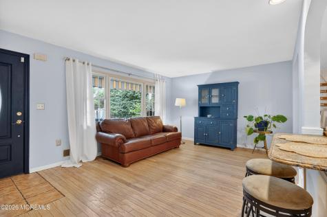 29 Bay Avenue North Middletown NJ 07748