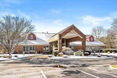 405 Maplehurst Court Manchester NJ 08759