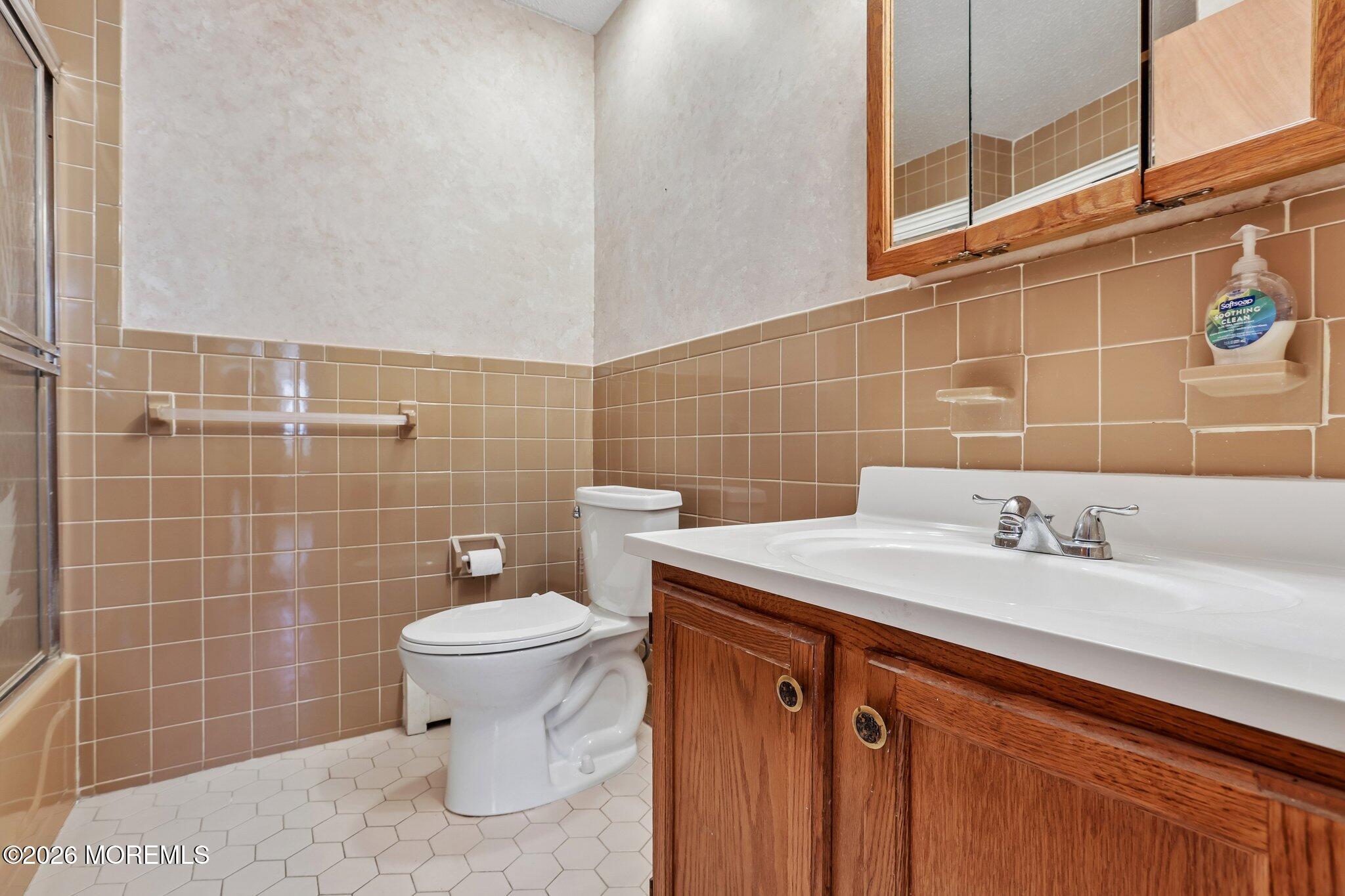 12 Lismore Drive Toms River NJ 08757