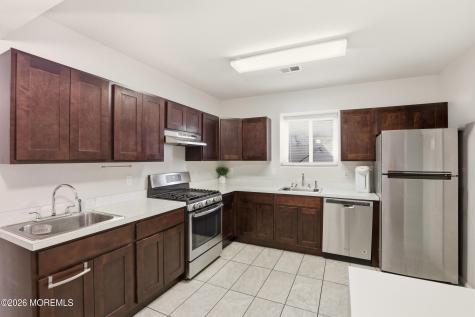 41 Majestic Way Lakewood NJ 08701