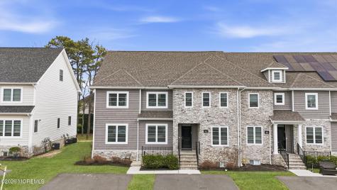 41 Majestic Way Lakewood NJ 08701