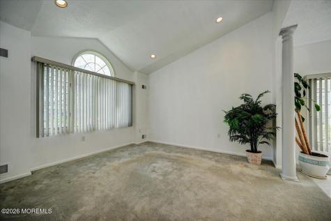 17 Umberland Place Monroe NJ 08831