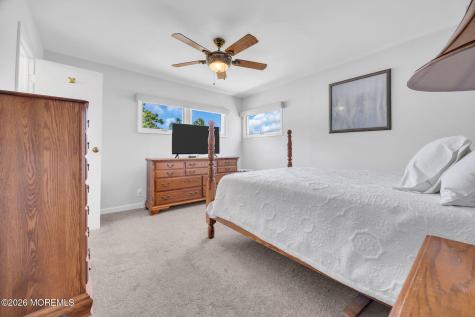 32 Bucknell Road Parlin NJ 08859
