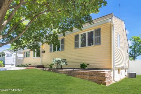 32 Bucknell Road Parlin NJ 08859